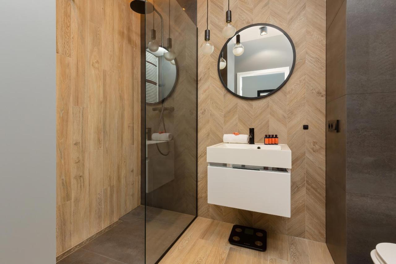 Moduo Gardens Apartment By Renters Prestige Varsovie Extérieur photo